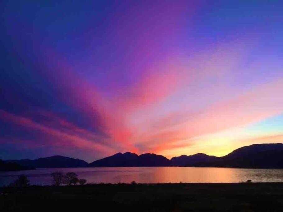 The Fox'S Den, Luxury Cosy Mini Lodge, Highlands North Ballachulish Екстер'єр фото